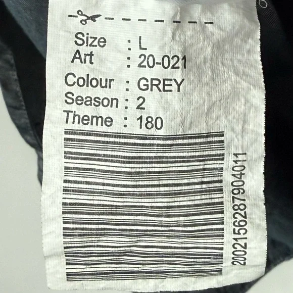 Gray Casual Button Down Shirt with Long Sleeves - Picture 5 of 5